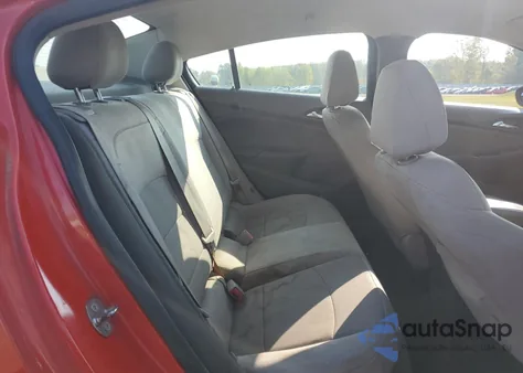 2016 Chevrolet Cruze Ls z USA, uszkodzony, nr VIN 1G1BC5SM8G7287451